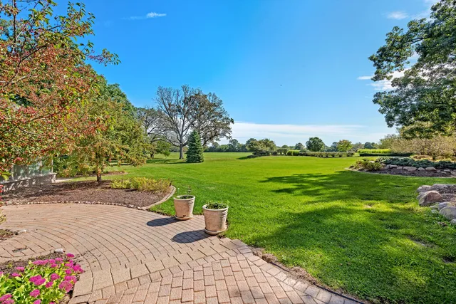 $1,899,000 | 861 South 800 West, Hebron, IN 46341