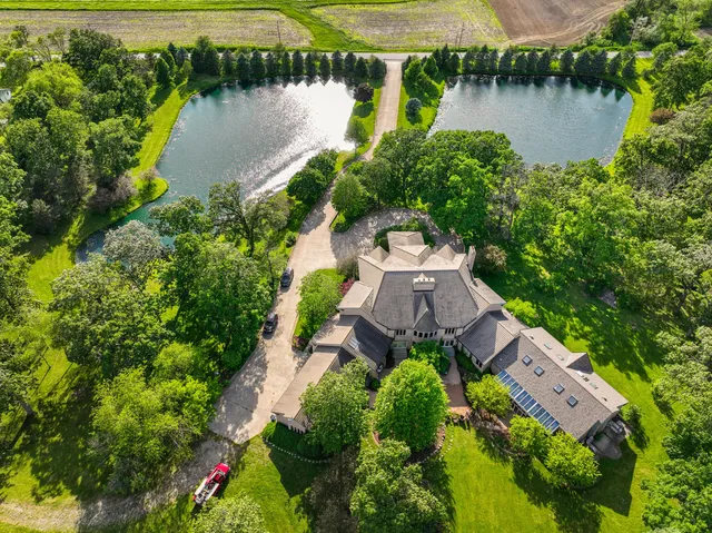 $1,899,000 | 861 South 800 West, Hebron, IN 46341