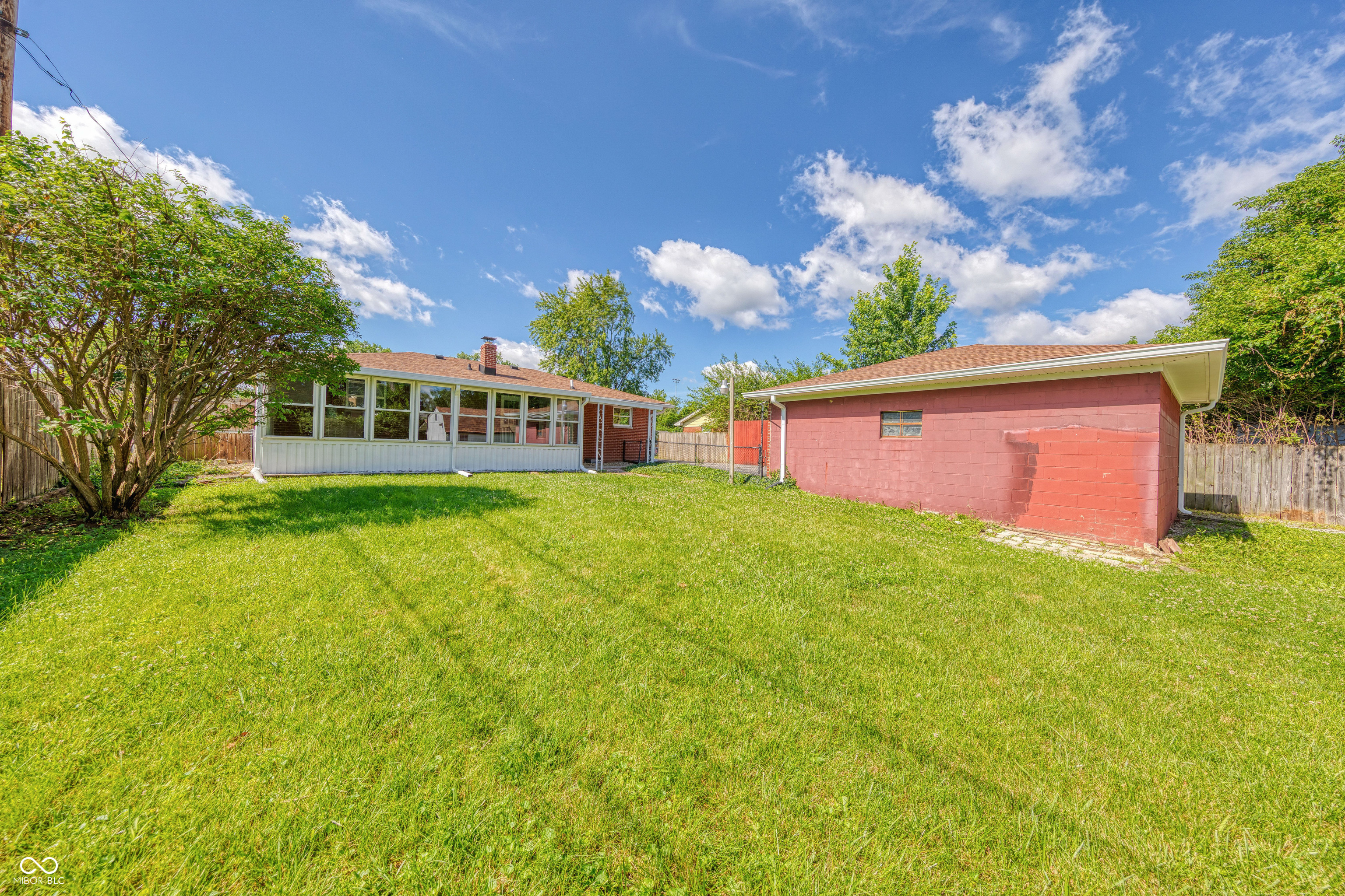 6242 Radnor Road Indianapolis, IN 46226 - Photo 16 of 19 Gallery Image 16