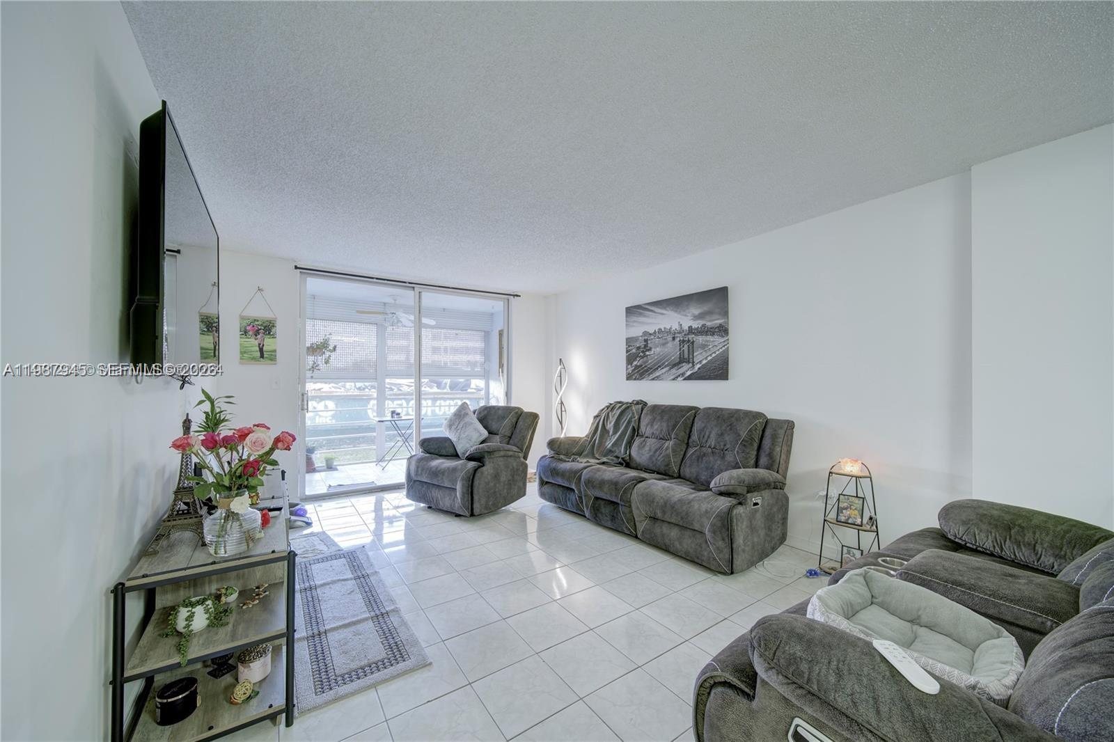 14140 Southwest 84th Street, Unit 101H Miami, FL 33183 - Photo 6 of 11