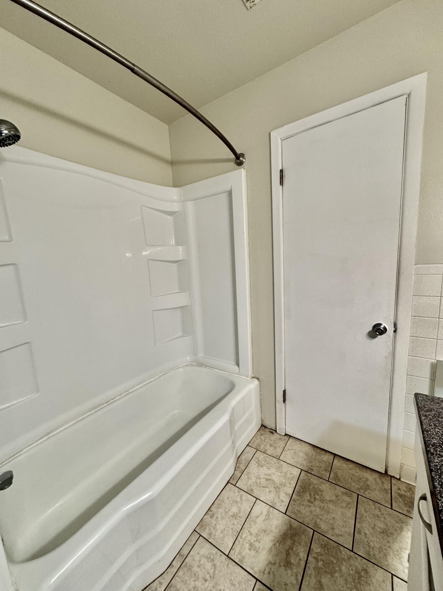 3008 57th Street Lubbock, TX 79413 - Photo 8 of 19 Photo Dec 14 2023, 7 45 55 AM