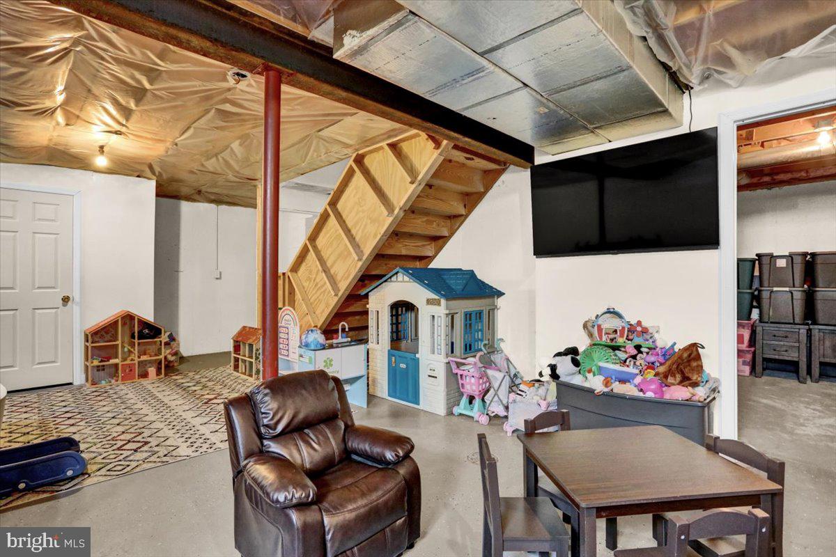 239 Bainbridge Circle Reading, PA 19608 - Photo 26 of 32