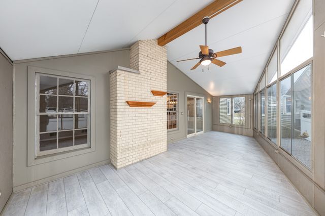 903 Canyon Run Road Naperville, IL 60565 - Photo 12 of 31 Gallery Image 12