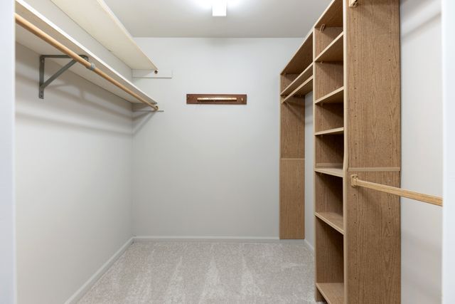903 Canyon Run Road Naperville, IL 60565 - Photo 24 of 31 Gallery Image 24