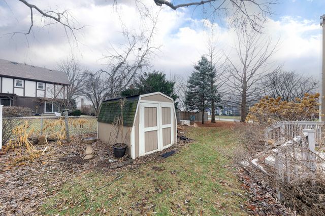 903 Canyon Run Road Naperville, IL 60565 - Photo 29 of 31 Gallery Image 29