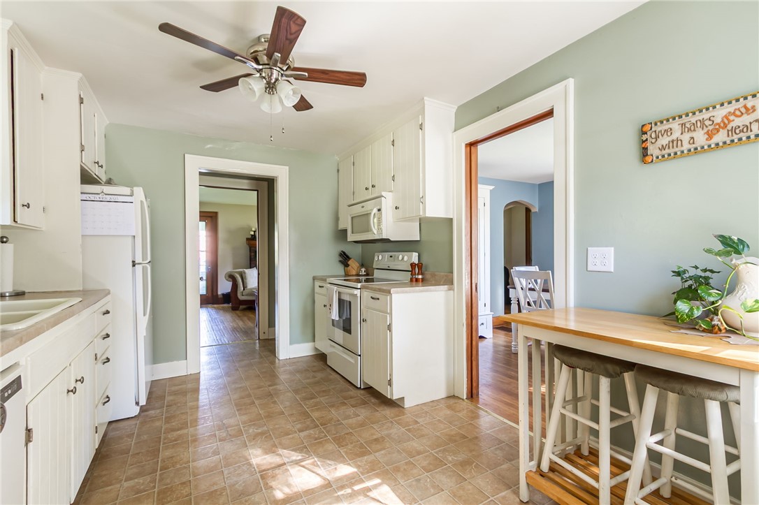 1351 Hammond Road Palmyra, NY 14522 - Photo 11 of 23