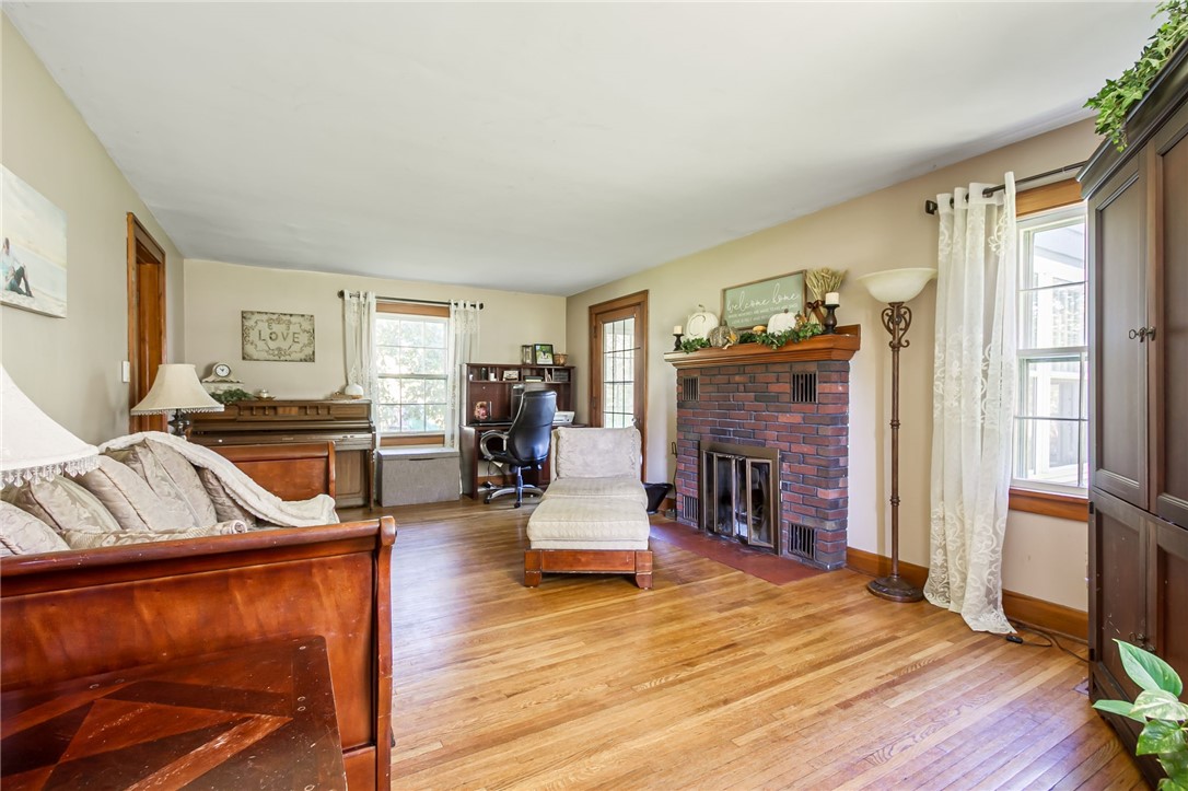 1351 Hammond Road Palmyra, NY 14522 - Photo 4 of 23