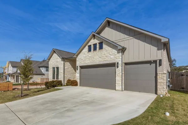 $3,300 | 2941 Delaware Street, Leander, TX 78641