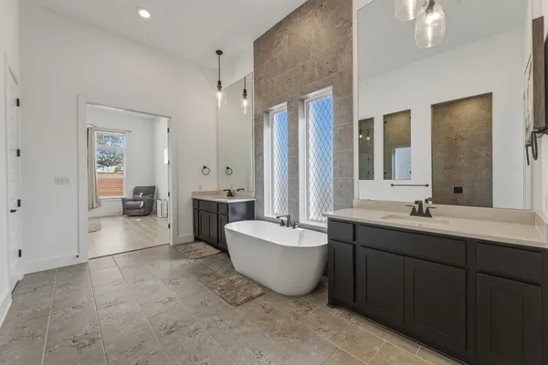 $3,300 | 2941 Delaware Street, Leander, TX 78641