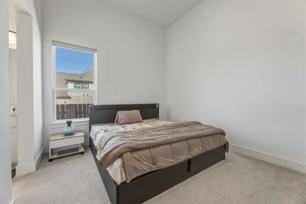 $3,300 | 2941 Delaware Street, Leander, TX 78641