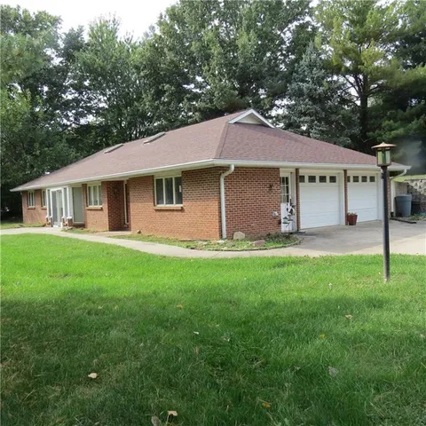 $243,000 | 1213 North Summers Street, Stanberry, MO 64489
