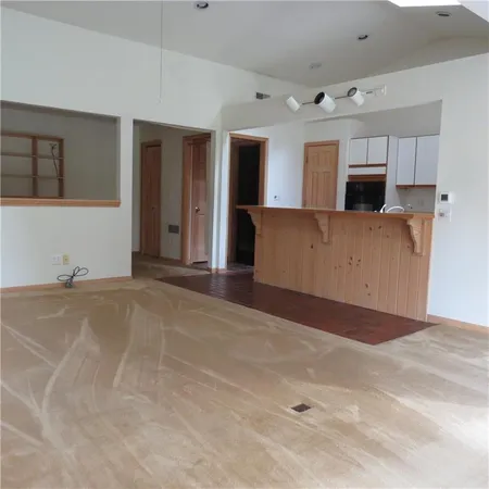 $235,000 | 1213 North Summers Street, Stanberry, MO 64489