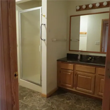 $235,000 | 1213 North Summers Street, Stanberry, MO 64489