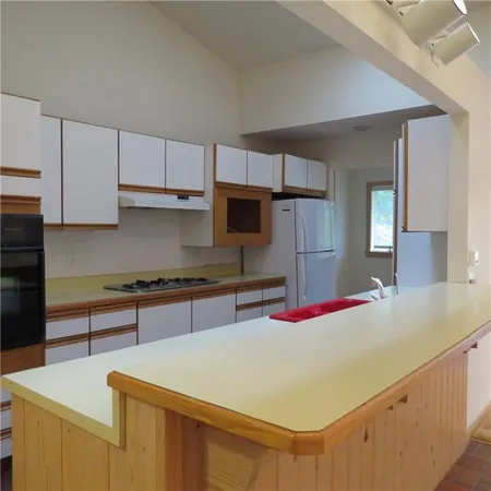 $235,000 | 1213 North Summers Street, Stanberry, MO 64489