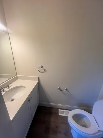 $3,400 | 51 Everit Avenue, Unit B, Framingham, MA 01702