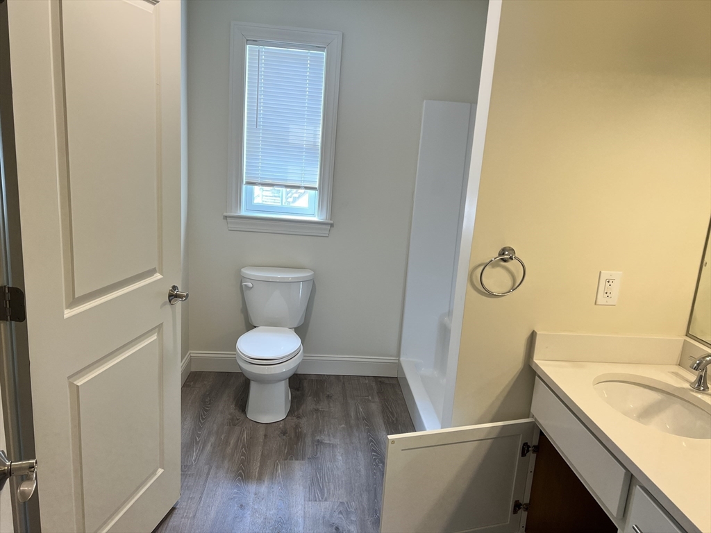 51 Everit Avenue, Unit B Framingham, MA 01702 - Photo 6 of 12