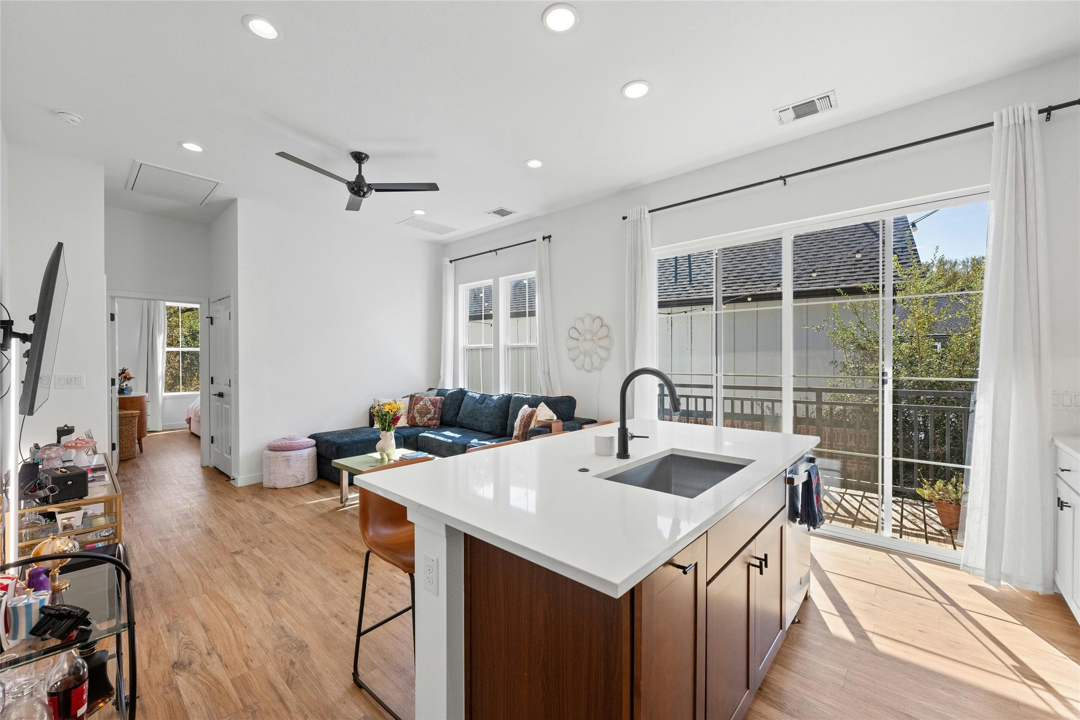 3809 Valley View Road, Unit 19 Austin, TX 78704 - Photo 13 of 30 Gallery Image 13