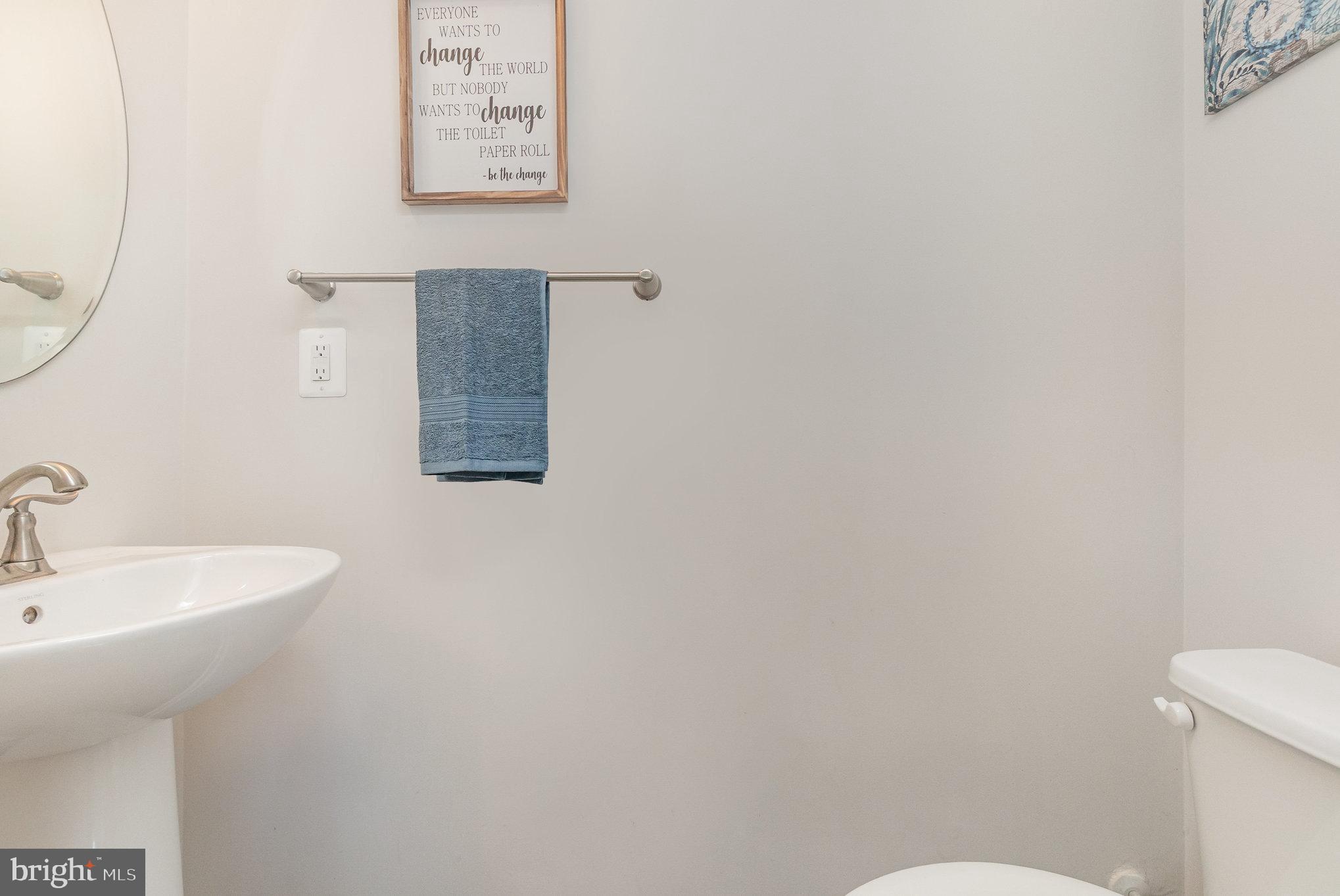 2906 Shaws Road Edgemere, MD 21219 - Photo 9 of 44 Powder Room