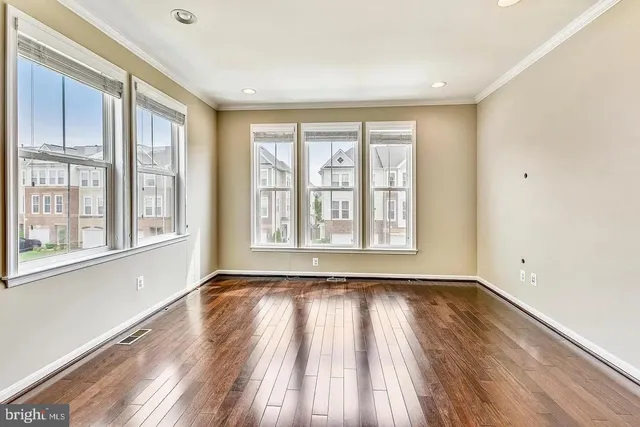 $3,100 | 21771 Harroun Terrace, Ashburn, VA 20147