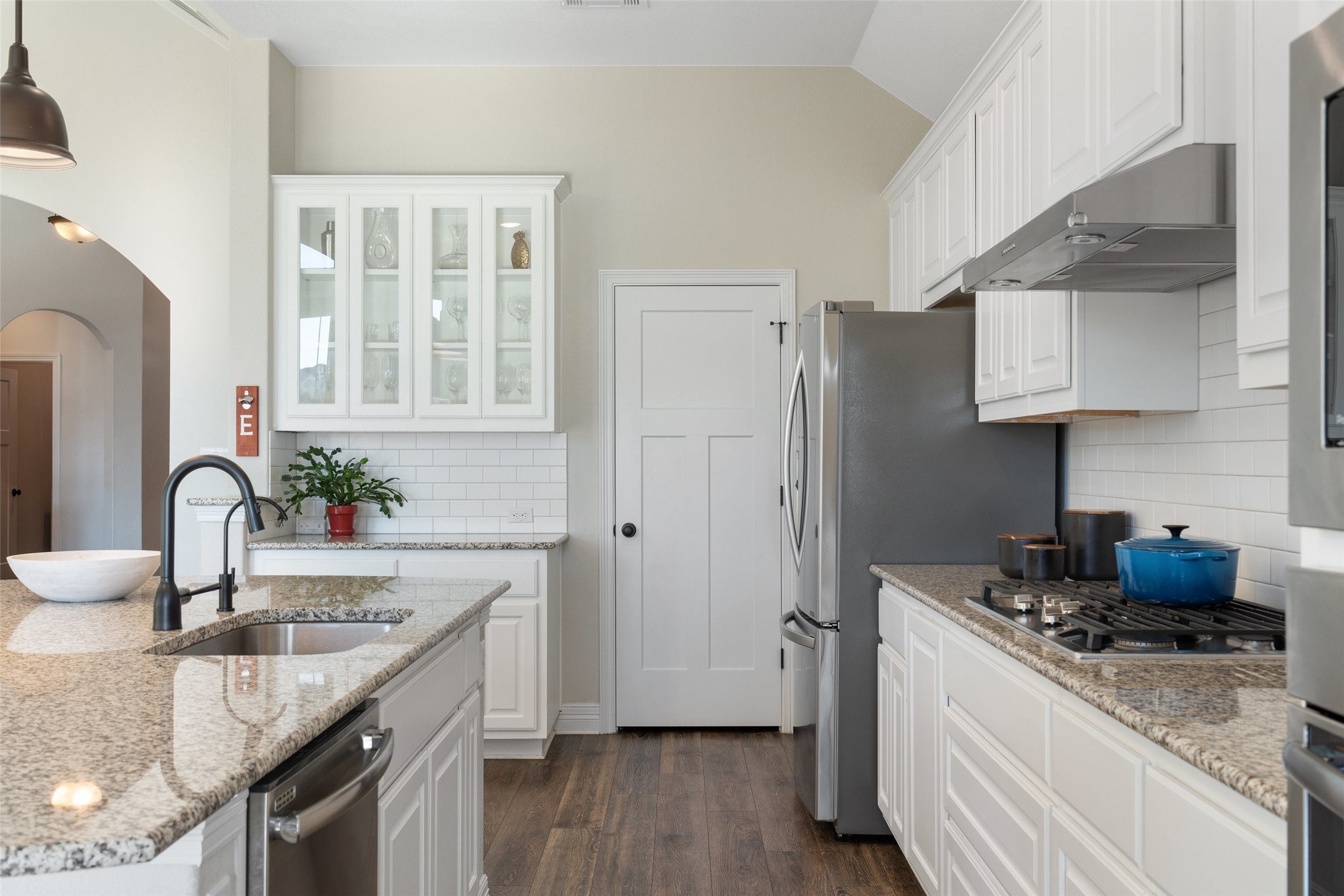 17805 Limestone Spring Lane Austin, TX 78738 - Photo 13 of 39