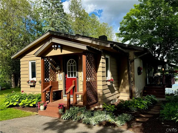 $374,900 | 6343 Wendover Road, Eaton, NY 13310