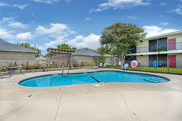 $875 | 1200 Carolyn Court, Unit 6, Humble, TX 77338