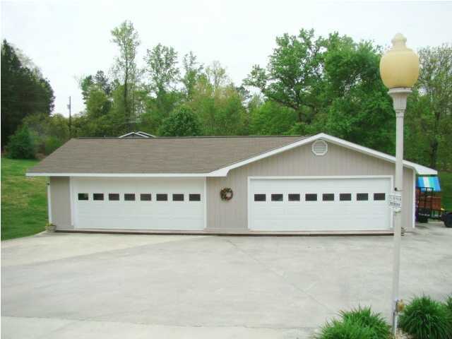227 Lakewood Circle Decatur, TN 37322 - Photo 4 of 25 Additional Photo