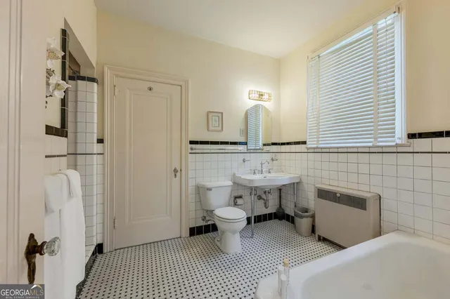 $1,400,000 | 70 Golf Crse Lane, Trion, GA 30753