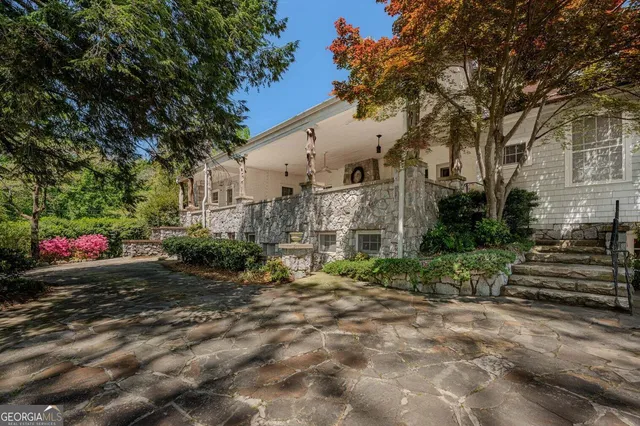 $1,400,000 | 70 Golf Crse Lane, Trion, GA 30753