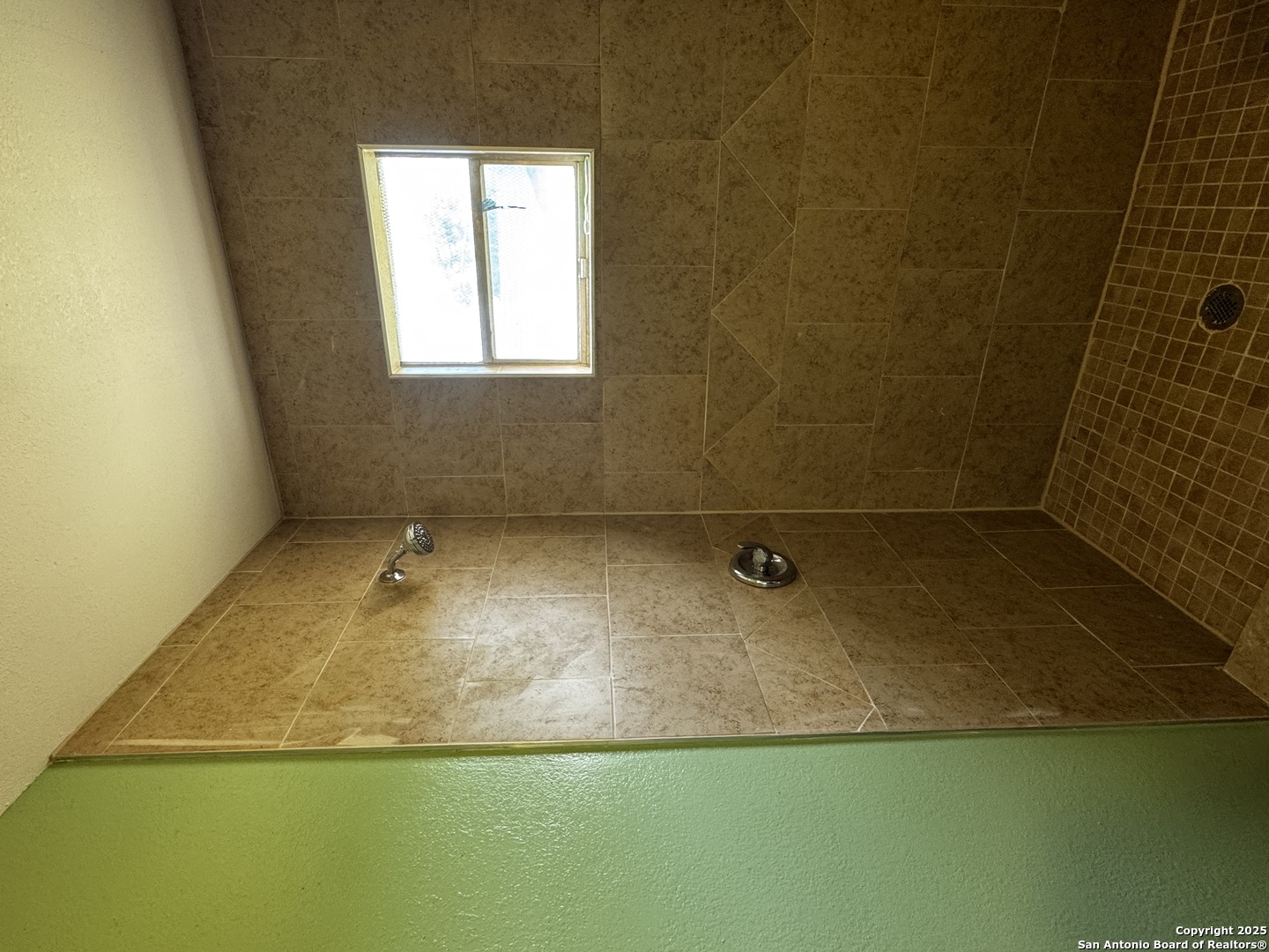 19518 Florence Street Lytle, TX 78052 - Photo 14 of 16 an empty room with a empty space