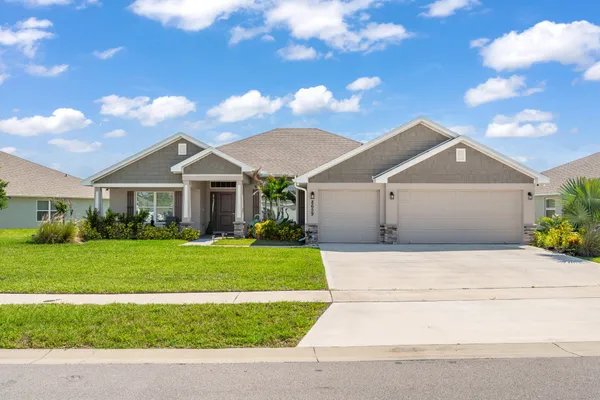 $494,000 | 8659 Waterstone Boulevard, Fort Pierce, FL 34951