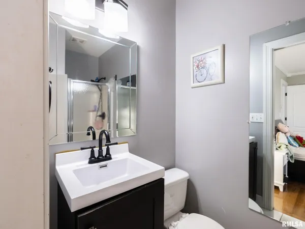 $689,900 | 10423 North Trails Edge Drive, Peoria, IL 61615
