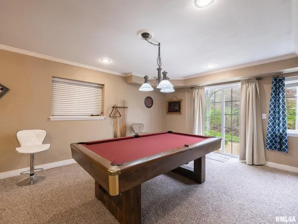 $689,900 | 10423 North Trails Edge Drive, Peoria, IL 61615