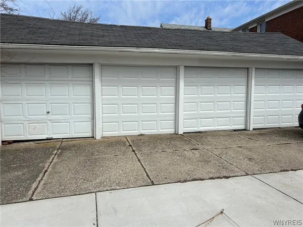 $649,900 | 476 Moselle Street, Buffalo, NY 14215