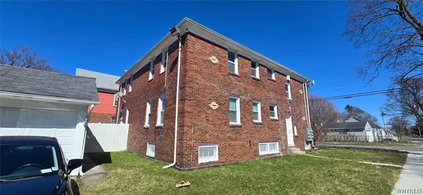 $649,900 | 476 Moselle Street, Buffalo, NY 14215