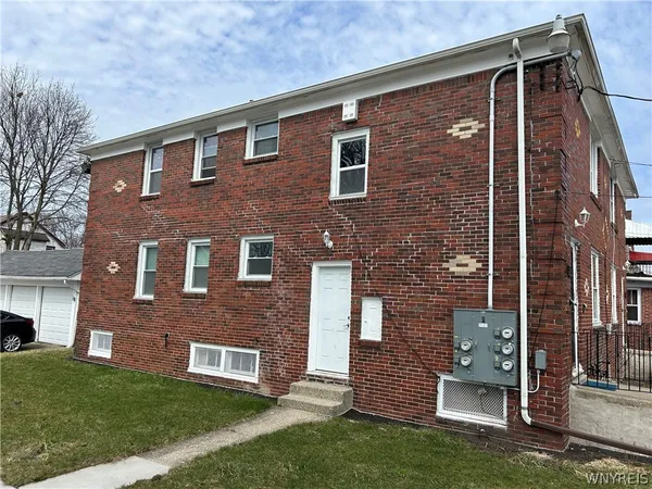 $649,900 | 476 Moselle Street, Buffalo, NY 14215