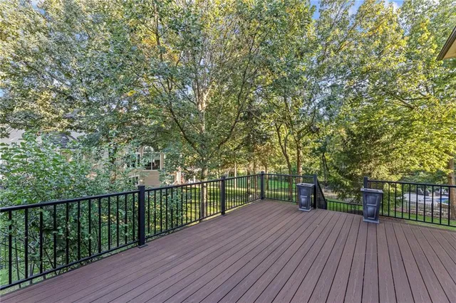 $975,000 | 15145 Mohawk Circle, Leawood, KS 66224