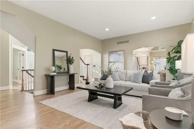 $975,000 | 15145 Mohawk Circle, Leawood, KS 66224