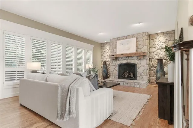 $975,000 | 15145 Mohawk Circle, Leawood, KS 66224