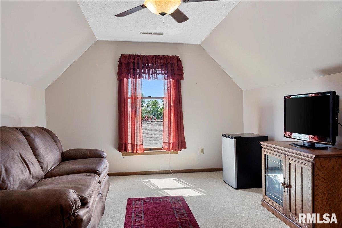 105 Veneto Villa Springfield, IL 62703 - Photo 29 of 34 Gallery Image 29