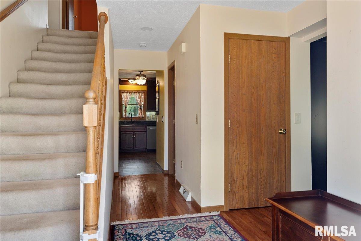 105 Veneto Villa Springfield, IL 62703 - Photo 5 of 34 Gallery Image 5