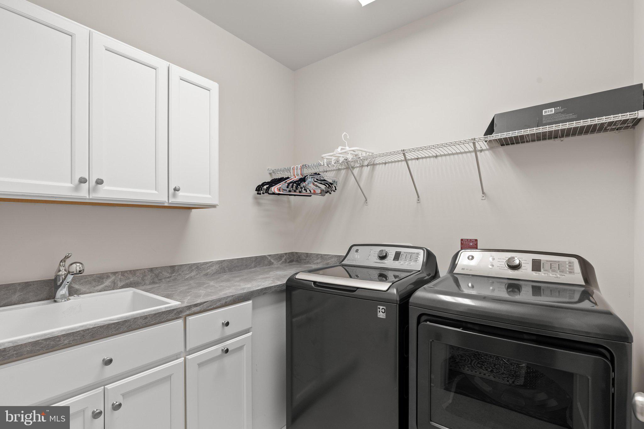 20375 Codman Drive Ashburn, VA 20147 - Photo 36 of 63 Laundry will be a pleasure here!