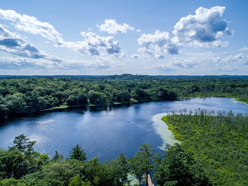3 Veranda Circle Hamilton, MA 01982 - Photo 2 of 30