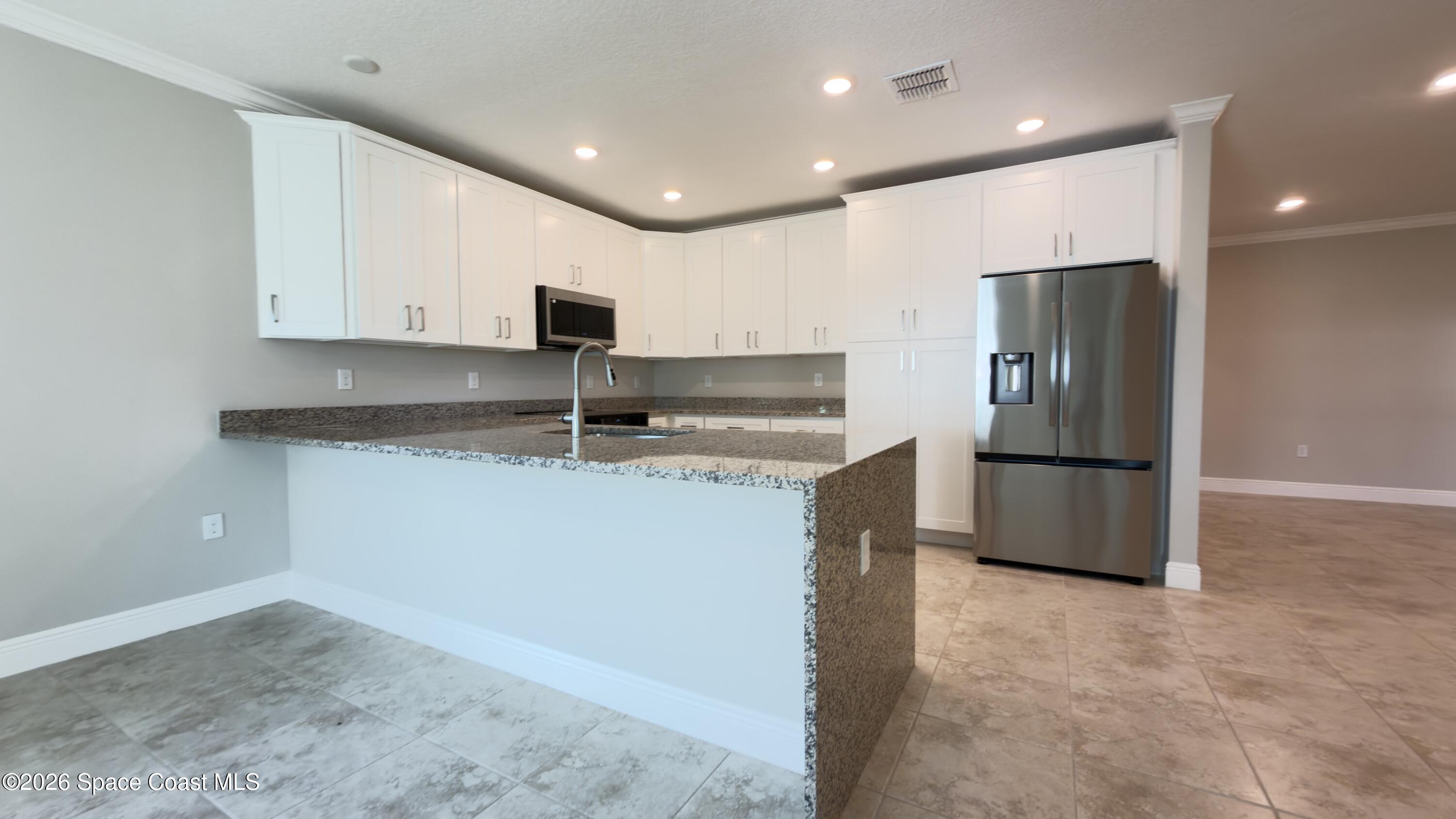 594 Bayharbor Terrace Sebastian, FL 32958 - Photo 7 of 34 IMG_0695