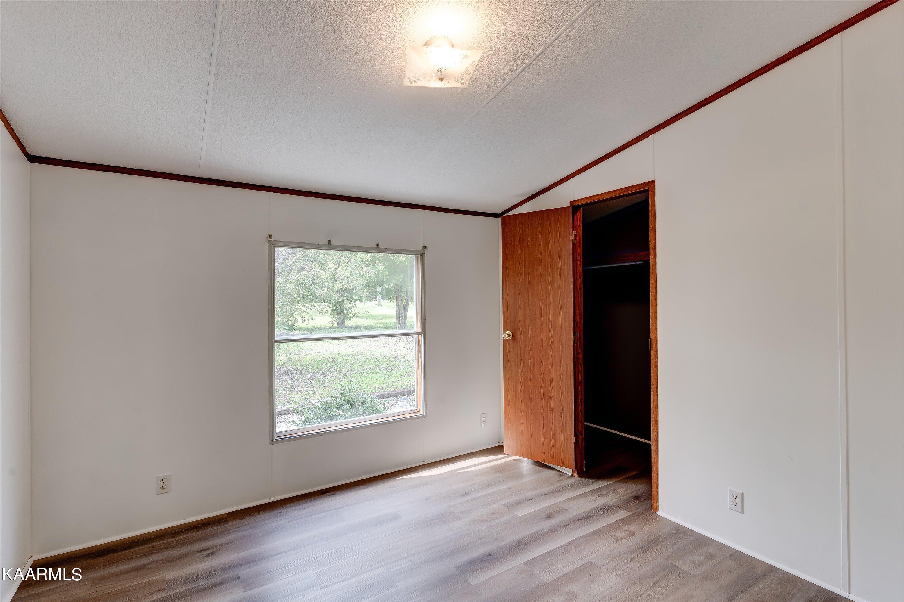 2641 Reed Springs Road Sweetwater, TN 37874 - Photo 14 of 32 Bedroom 2