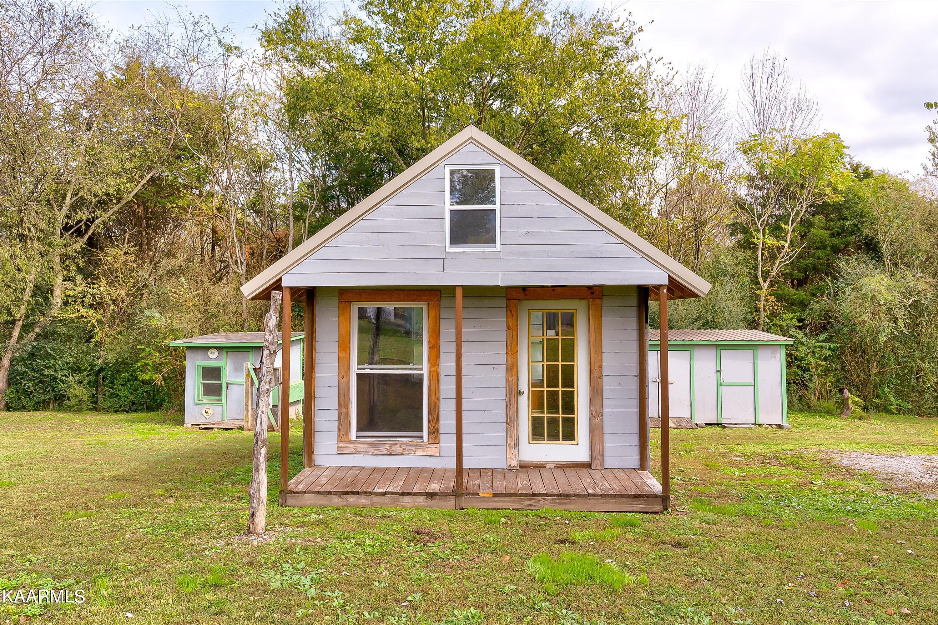 2641 Reed Springs Road Sweetwater, TN 37874 - Photo 19 of 32 Sheshed in backyard