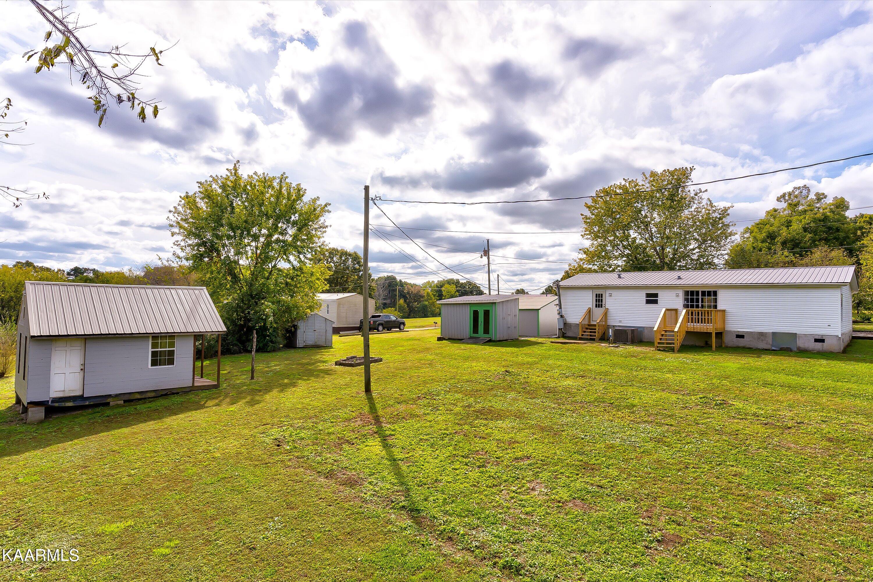 2641 Reed Springs Road Sweetwater, TN 37874 - Photo 29 of 32 She shed behind house