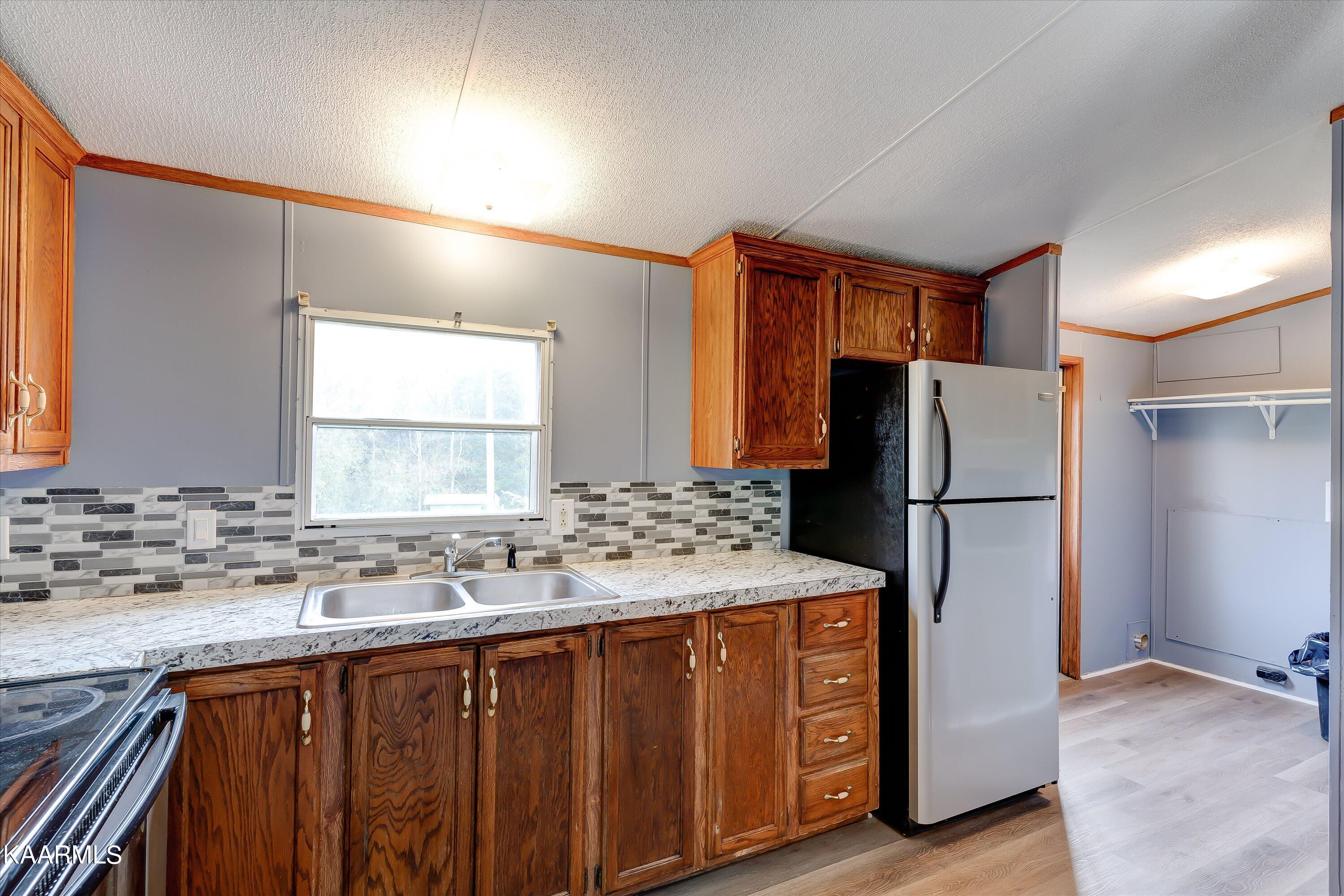 2641 Reed Springs Road Sweetwater, TN 37874 - Photo 8 of 32 Kitchen