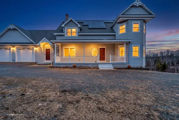 $699,900 | 2080 Lakeview Road, Milo, ME 04463