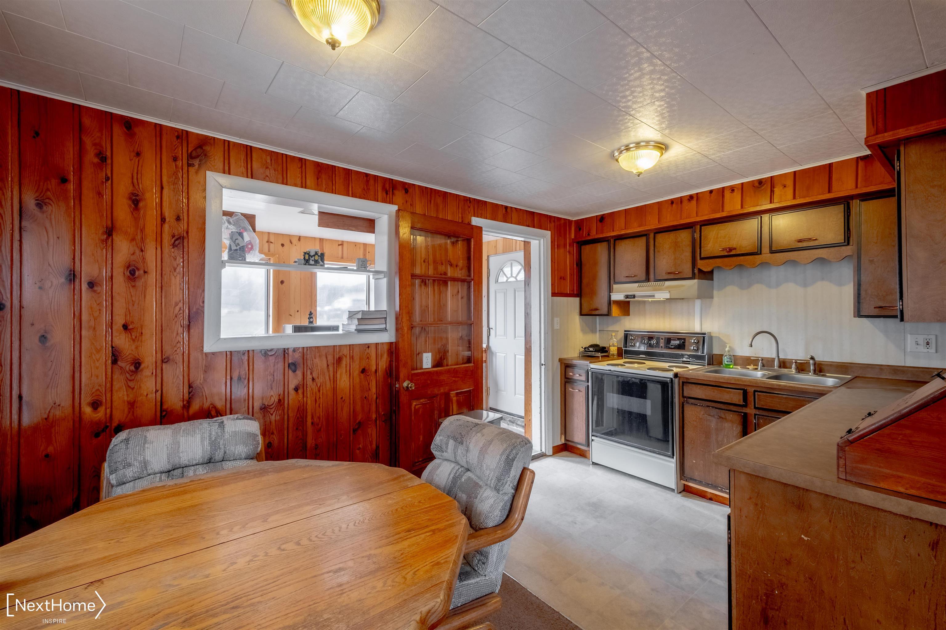 2620 Shady Shores Road Lupton, MI 48635 - Photo 12 of 32 50171142-ee75da83-2cdd-4d42-bf5d-46307b75f90b.JPG